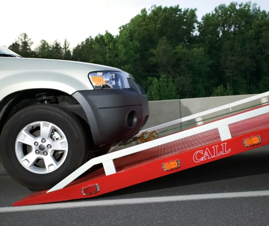 Minneapolis local tow truck on residential street